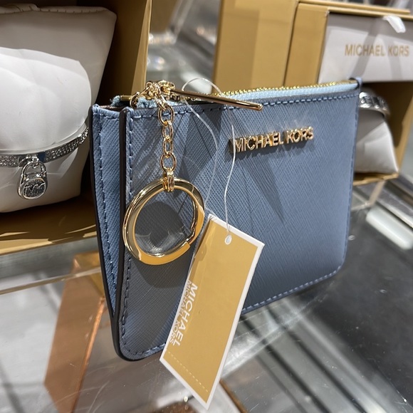 MICHAEL KORS SMALL TOP ZIP COINPOUCH WITH ID CARD CASE WALLET 
PALE BLUE 
NWT - Picture 6 of 16